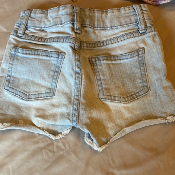 Cotton:On size 4 shorts bundle. Good condition. - Picture 4 of 10